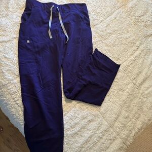 Figs Purple straight leg scrub Pant tall